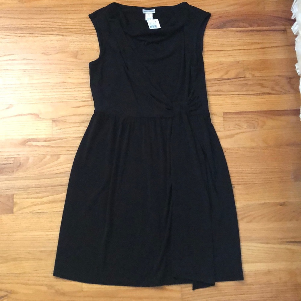 Motherhood Maternity NWT!